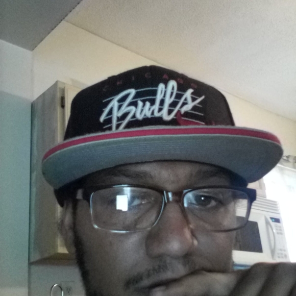 Meet your Posher, James - Picture 1 of 1